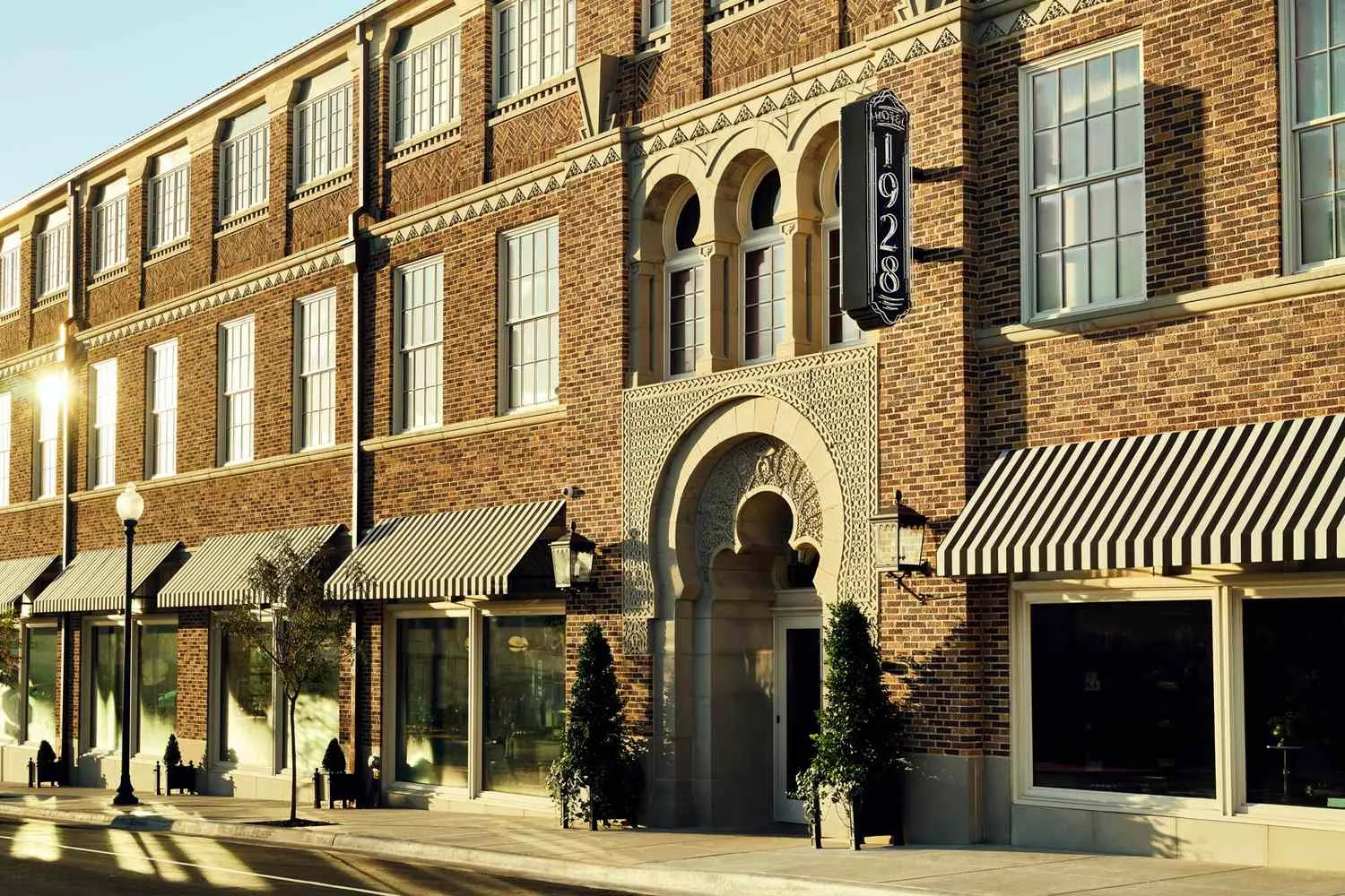 Hotel Roofing in Independence, MO
