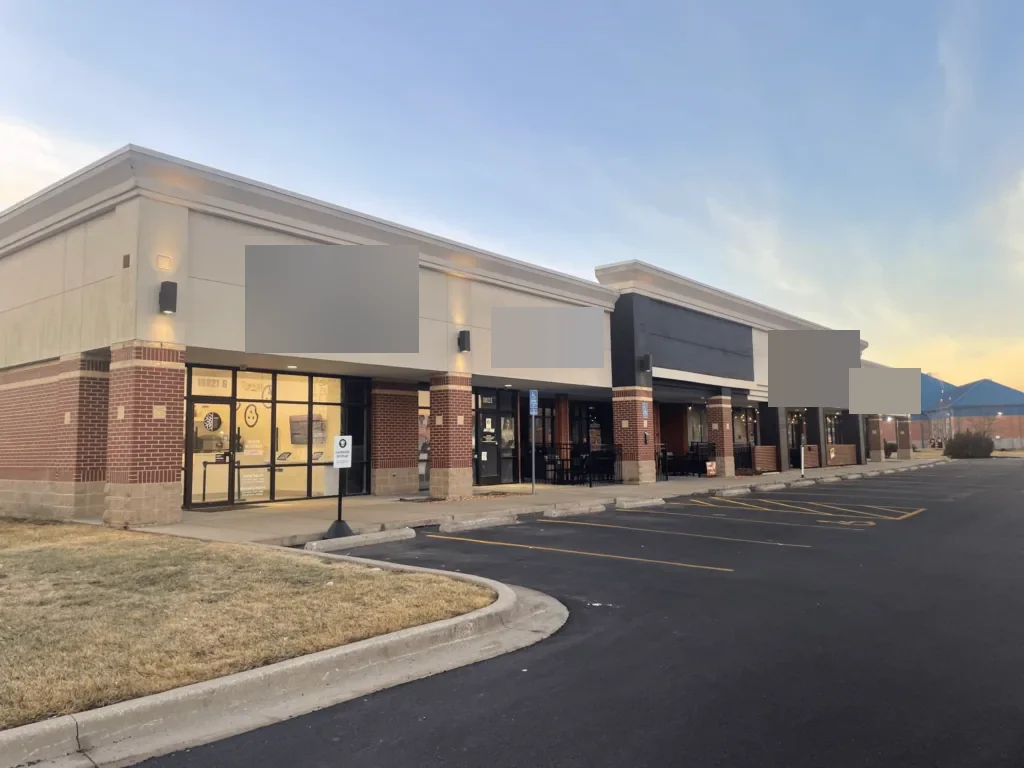 Commercial Roofing in 39th Street Corridor, Independence, MO